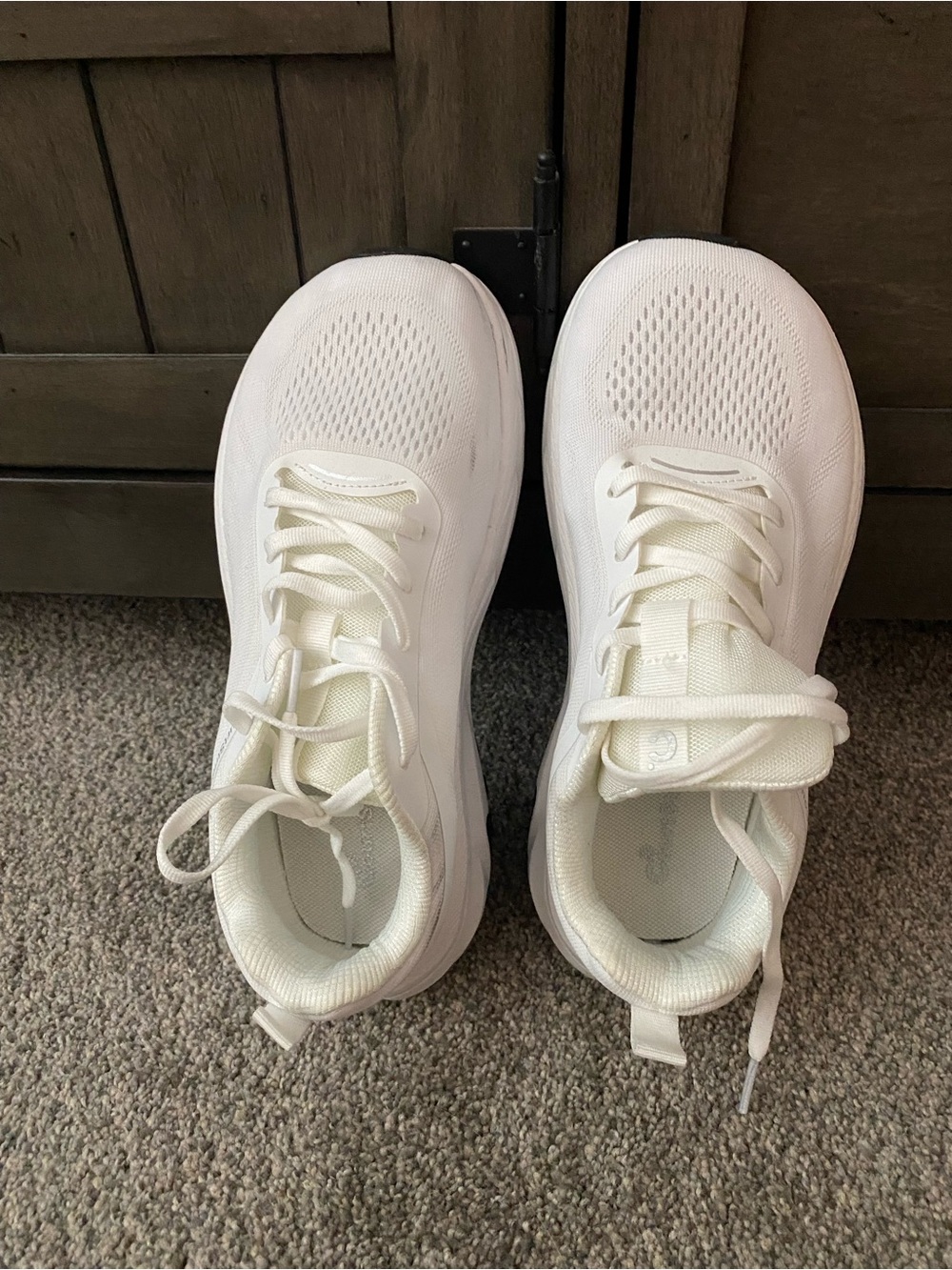 Women's All-White Lightweight Athletic Sneakers